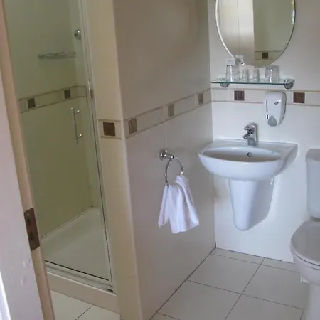 Guest house Laragh House 4*
