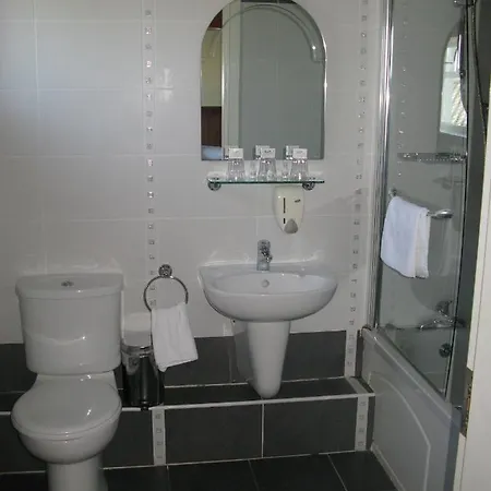 Laragh House Guest house
