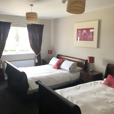 Laragh House