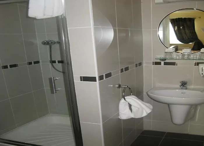 Laragh House Vendégház 4*