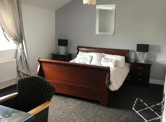 Laragh House Vendégház 4*