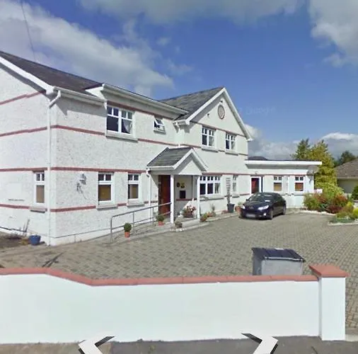 Laragh House Vendégház 4*